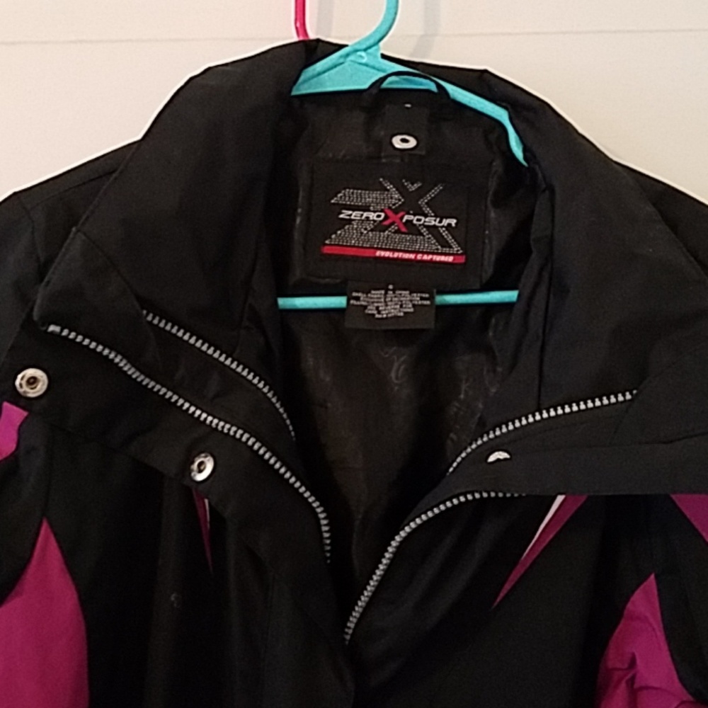 Winter jacket - Picture 2 of 3